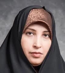 زهرا احمدی